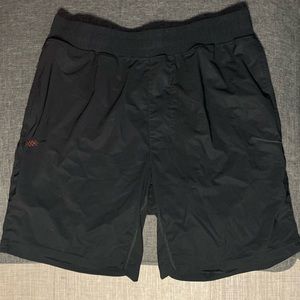 Rhône M Black 9” inch gym/workout shorts